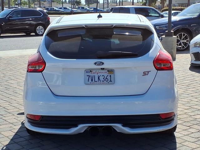 Used 2016 Ford Focus ST image 4
