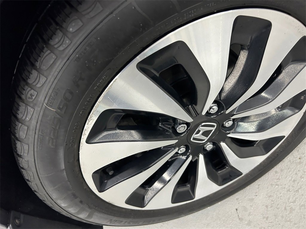 Used 2017 Honda Accord Touring image 19