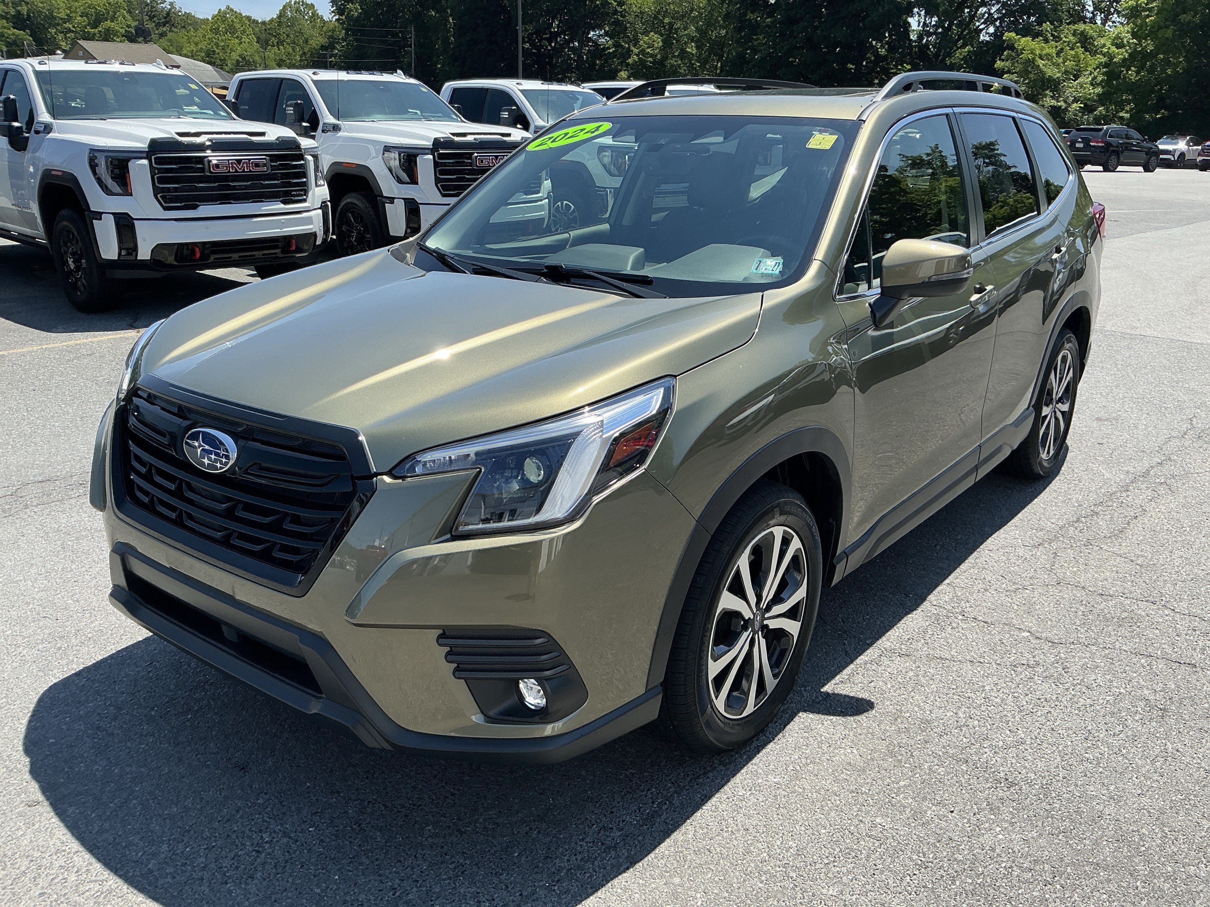 Used 2024 Subaru Forester Limited AWD/4WD image 7