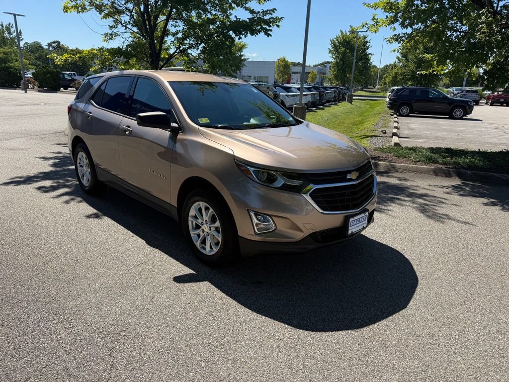 Used 2019 Chevrolet Equinox LS w/ LS Convenience Package AWD/4WD image 7