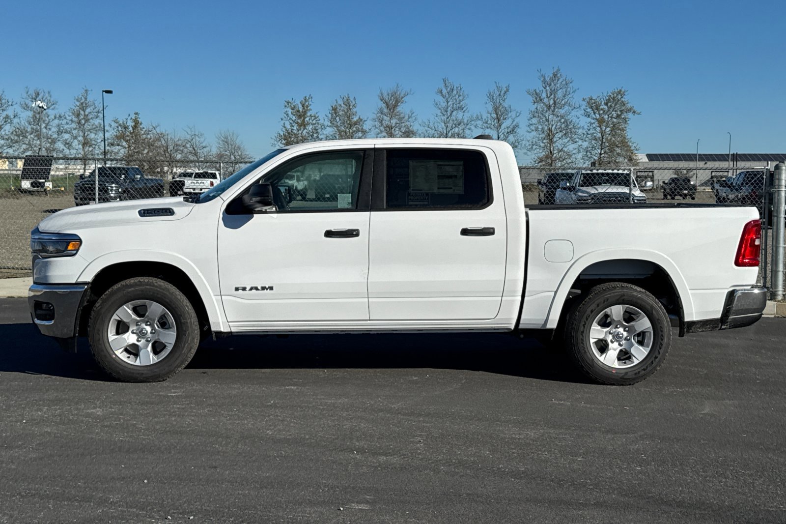 New 2026 RAM 1500 2WD Crew Cab image 6
