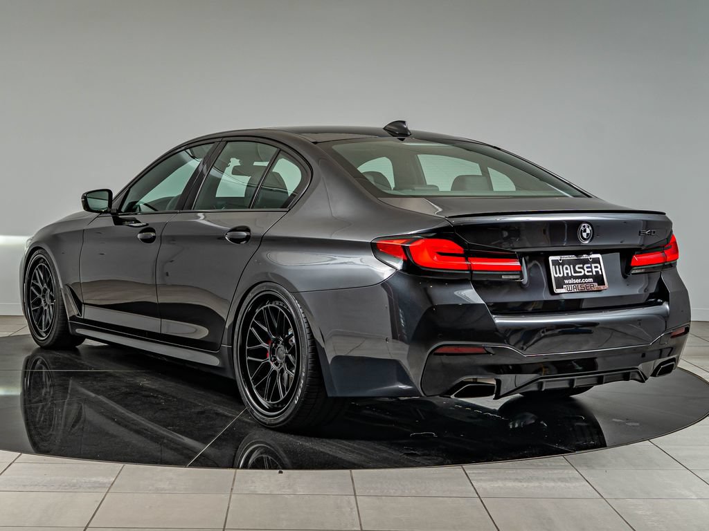 Used 2023 BMW 540i w/ M Sport Package RWD image 7