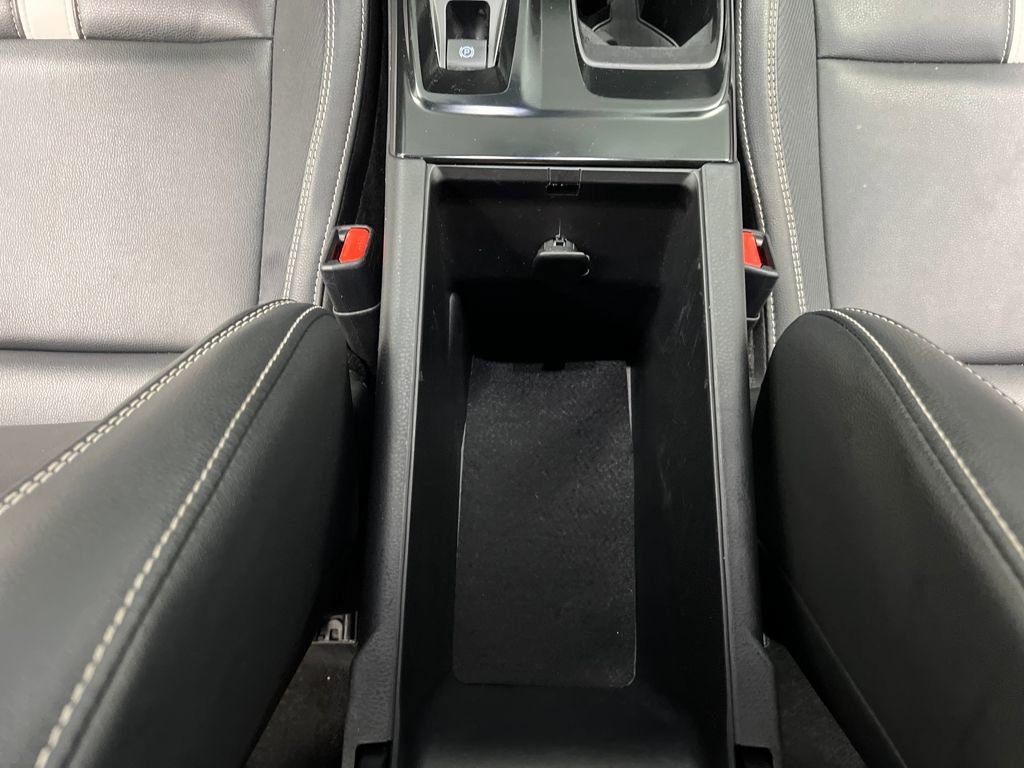 Used 2025 Toyota Camry SE FWD image 34