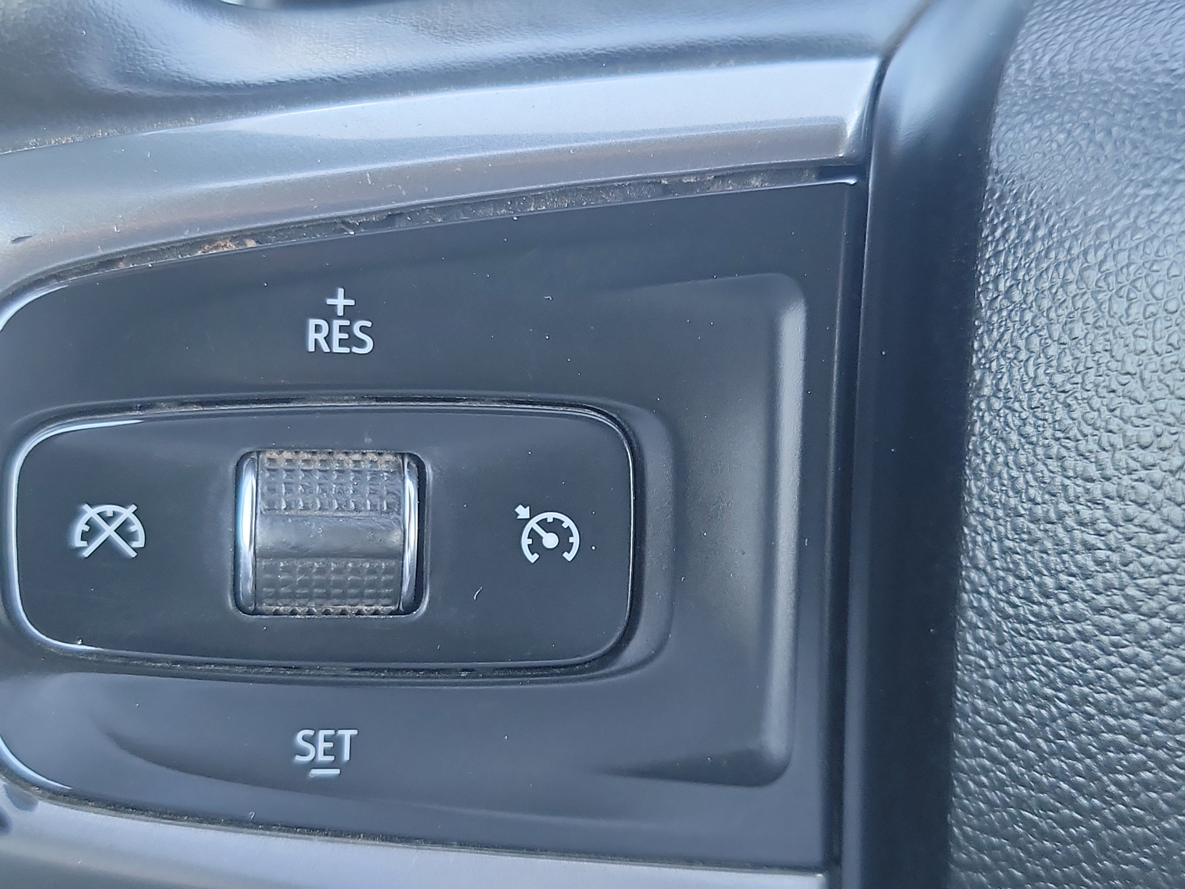 Used 2023 Chevrolet Silverado 2500 LT image 19