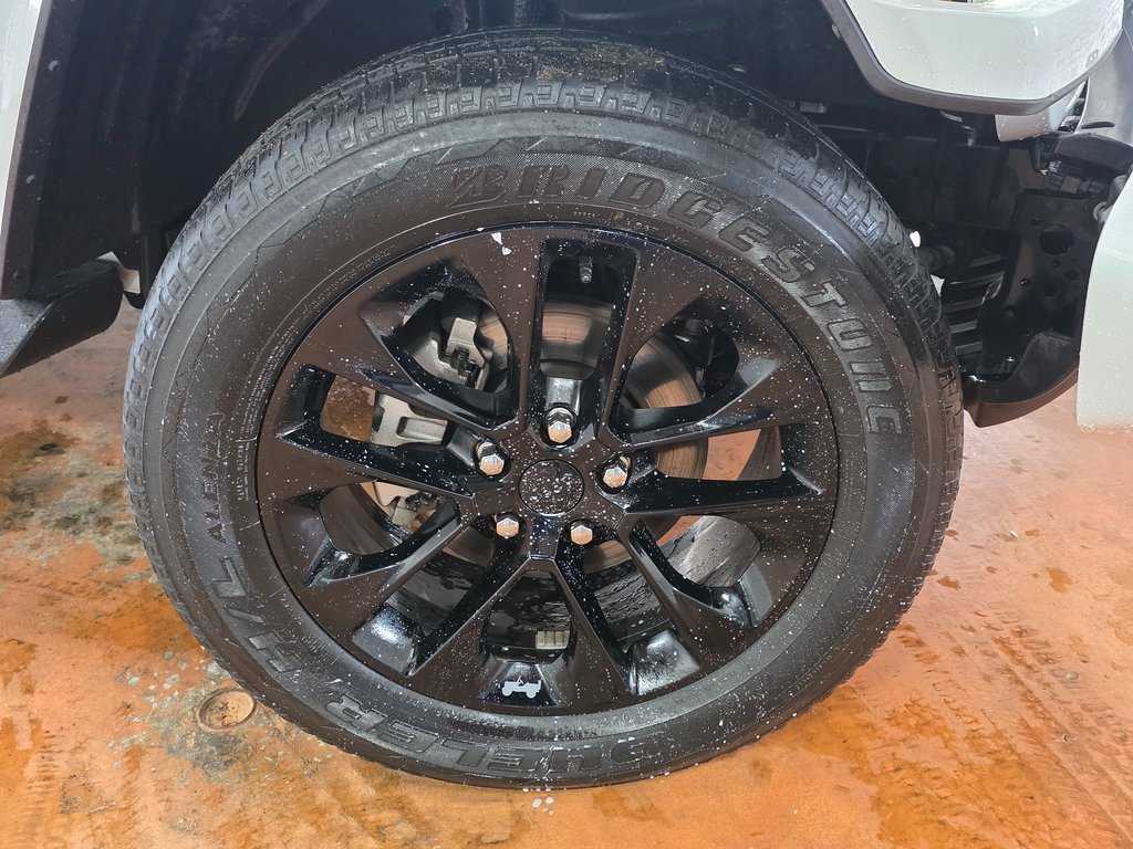 Used 2023 Jeep Gladiator Overland image 13