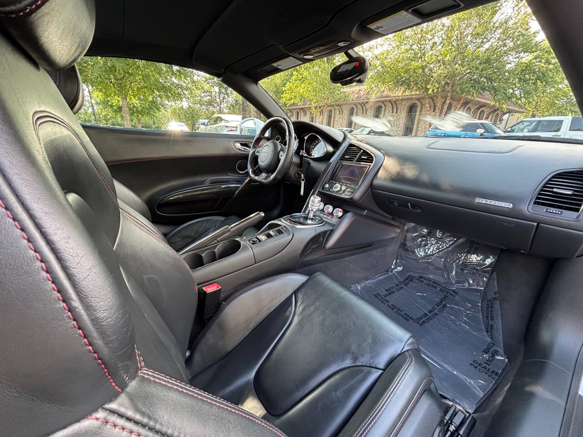 Used 2011 Audi R8 V10 AWD/4WD image 31
