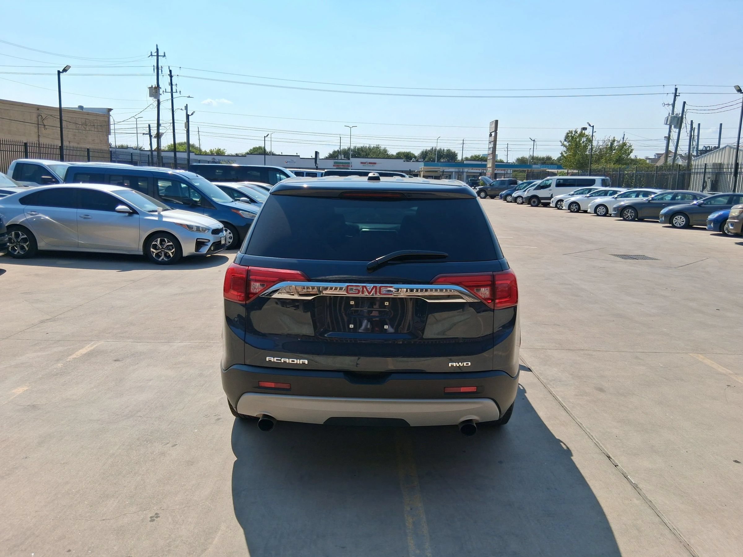 Used 2019 GMC Acadia SLE AWD/4WD image 7