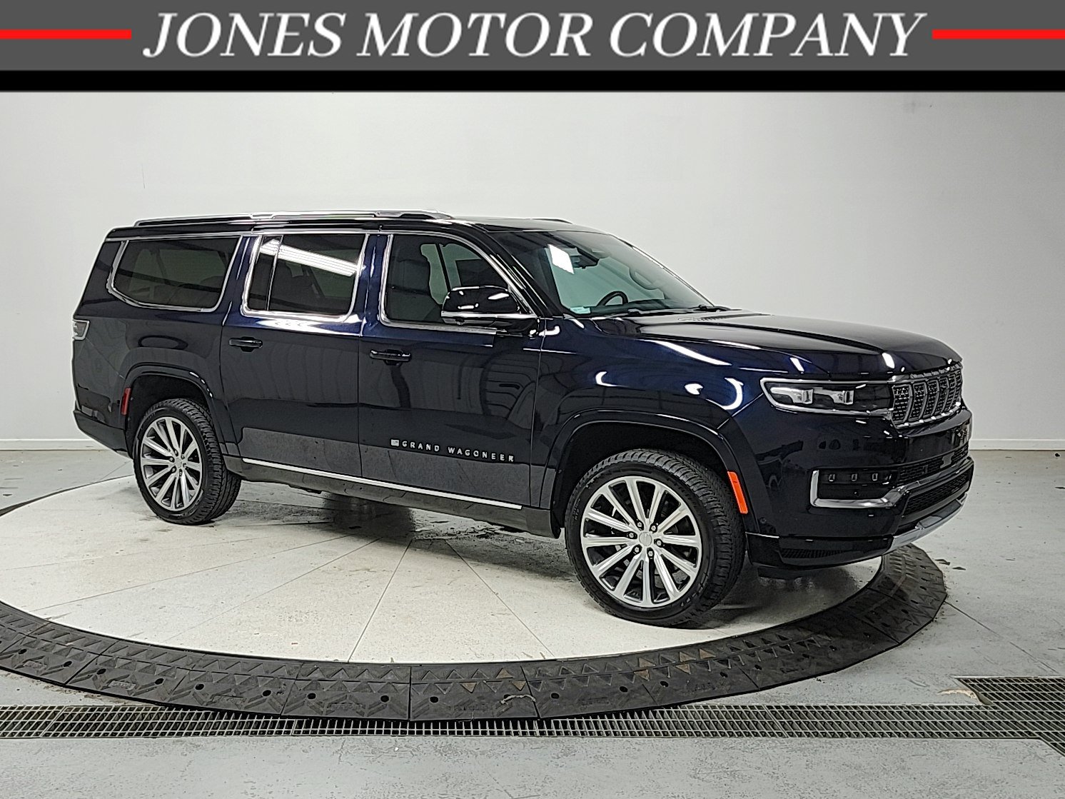 Used 2023 Jeep Grand Wagoneer L Series II w/ Convenience Group III
