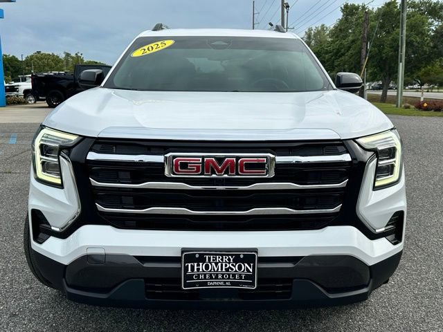 Used 2025 GMC Terrain Elevation w/ Elevation Premium Package AWD/4WD image 2