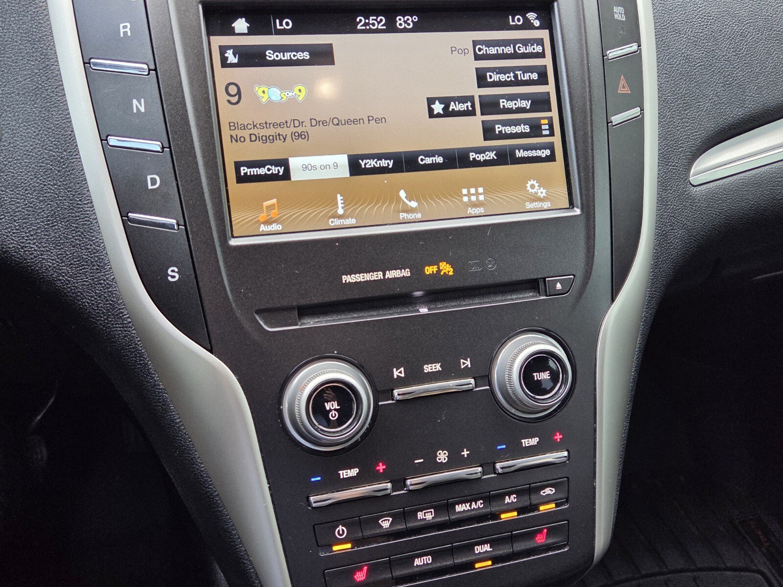 Used 2017 Lincoln MKC Premiere FWD image 15