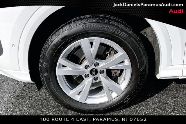 Used 2025 Audi Q5 Premium w/ Convenience Package AWD/4WD image 8