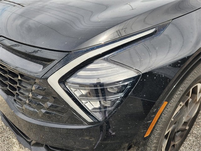Used 2023 Kia Sportage SX image 7