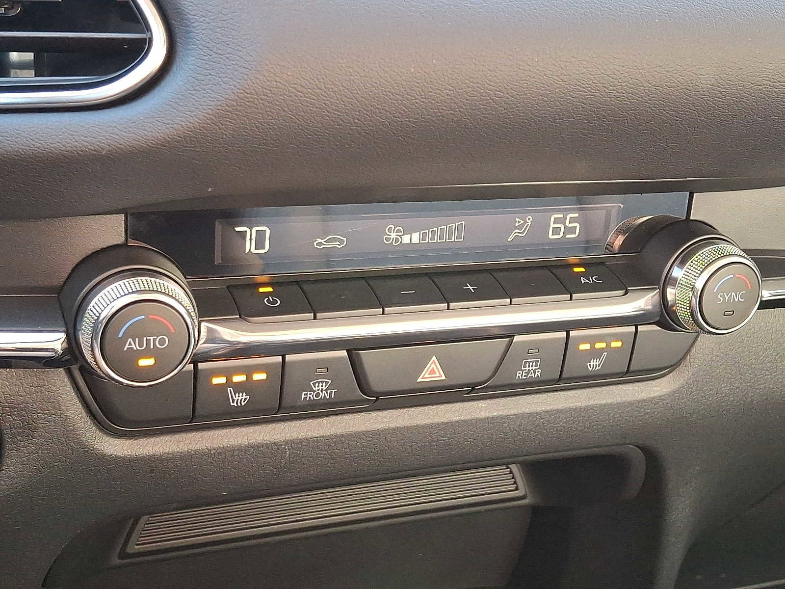 Certified 2023 MAZDA CX-30 AWD 2.5 S w/ Preferred Package image 16