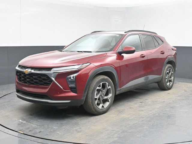Used 2024 Chevrolet Trax LT w/ Driver Confidence Package FWD image 5