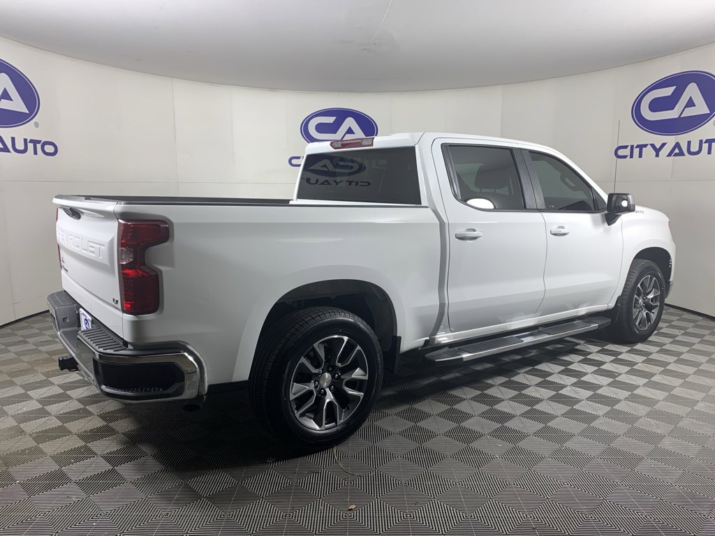 Used 2022 Chevrolet Silverado 1500 LT image 3