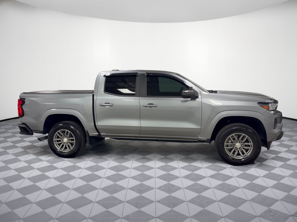 Used 2024 Chevrolet Colorado LT w/ LT Convenience Package RWD image 8