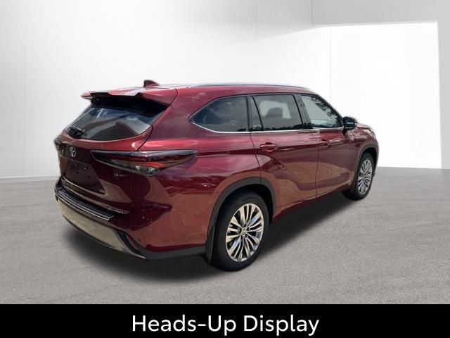 Used 2026 Toyota Highlander Platinum AWD/4WD image 10