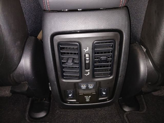 Used 2023 Dodge Durango GT image 30