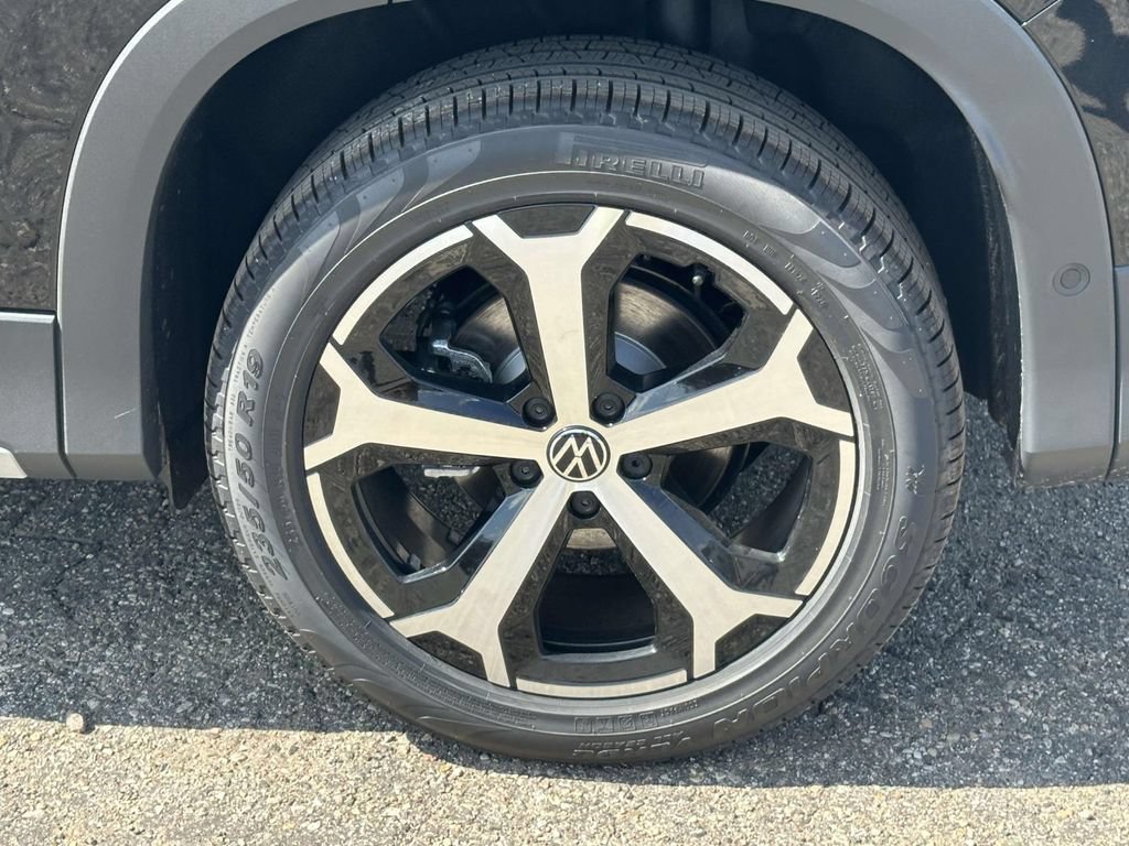 New 2026 Volkswagen Tiguan SE AWD/4WD image 7