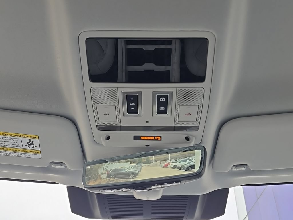 Certified 2025 Land Rover Defender 130 S AWD/4WD image 23