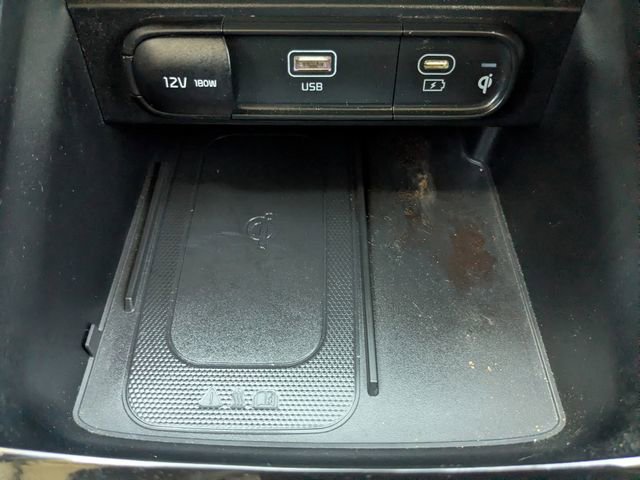 Certified 2024 Kia Telluride EX w/ EX Captain's Chair Package image 30