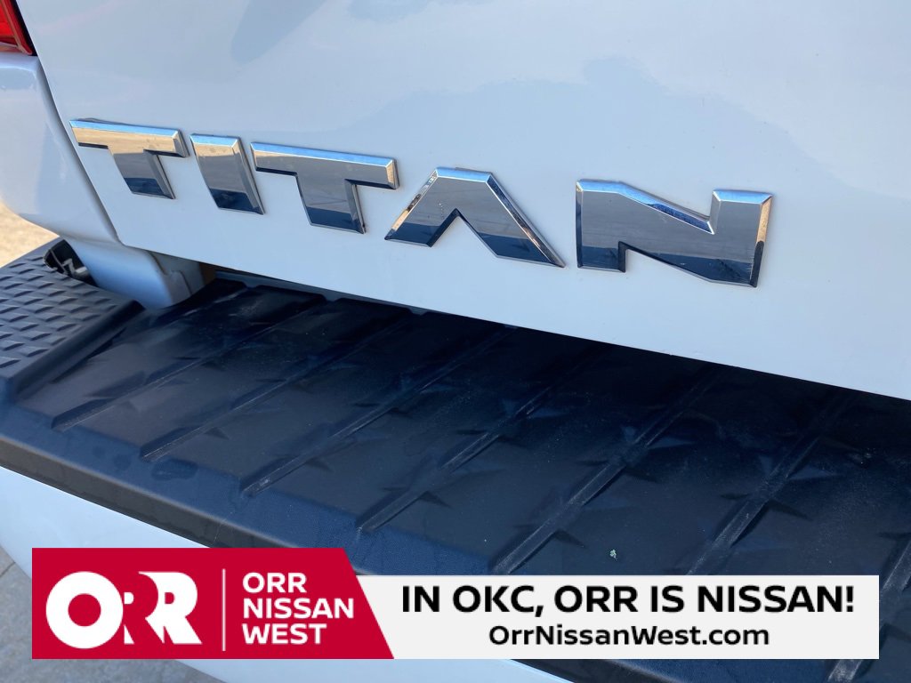 Used 2021 Nissan Titan SV w/ SV Convenience Package image 10