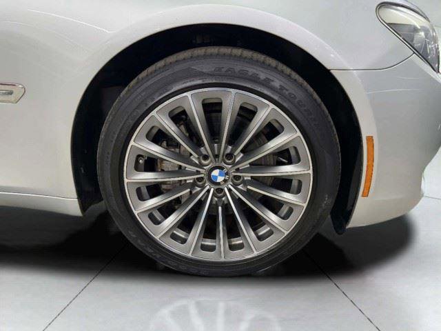 Used 2012 BMW 740Li RWD image 60