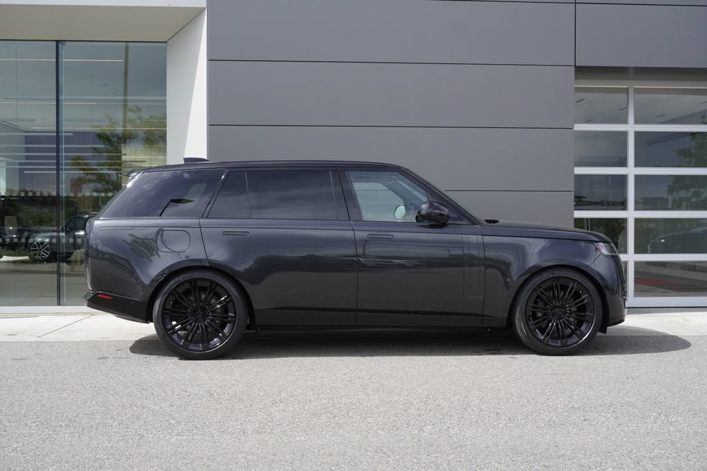 New 2026 Land Rover Range Rover Long Wheelbase Autobiography AWD/4WD image 7