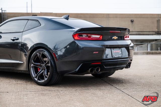 Used 2018 Chevrolet Camaro SS image 52