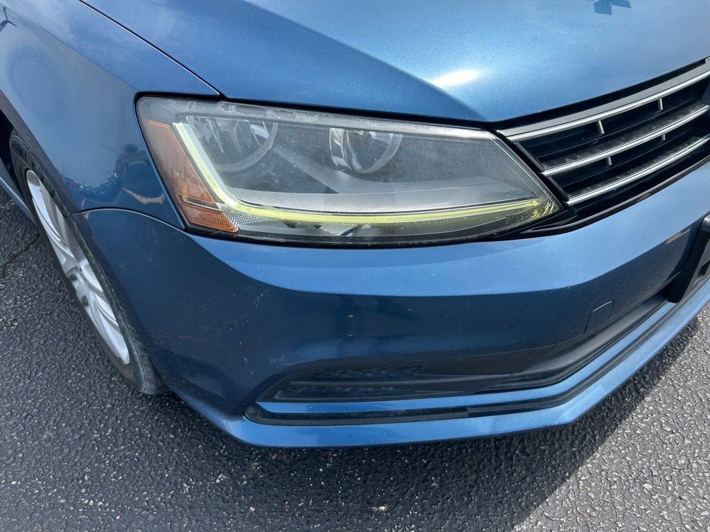 Used 2018 Volkswagen Jetta S FWD image 2