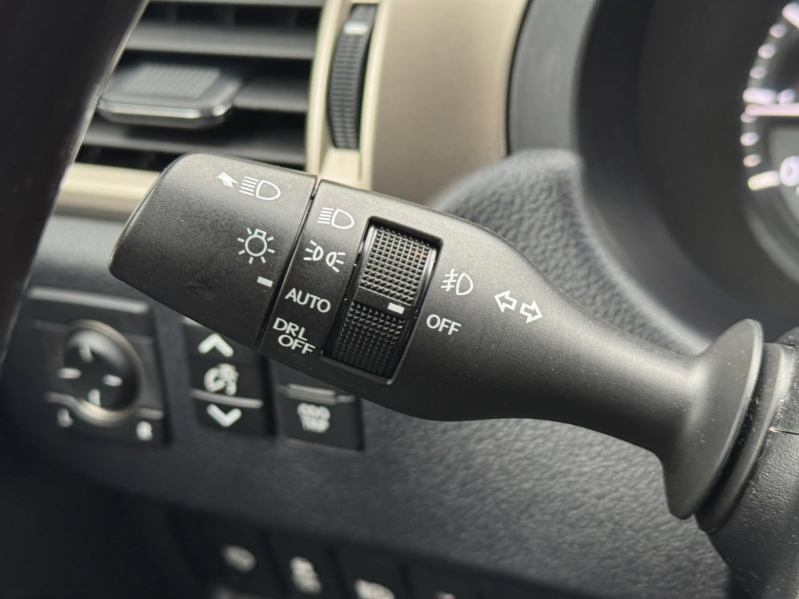 Used 2021 Lexus GX 460 Premium w/ Premium Package AWD/4WD image 22