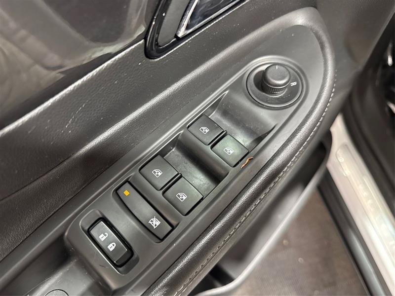 Used 2019 Buick Encore Preferred w/ Safety Package AWD/4WD image 31