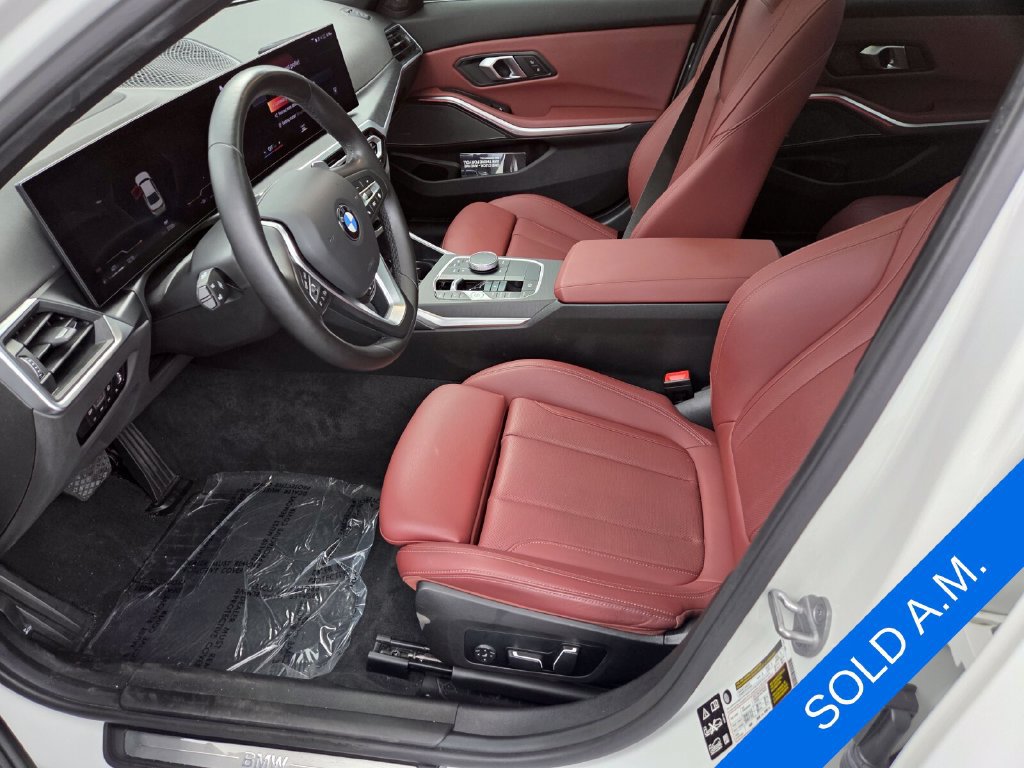 Certified 2024 BMW 330i xDrive Sedan w/ Premium Package AWD/4WD image 26
