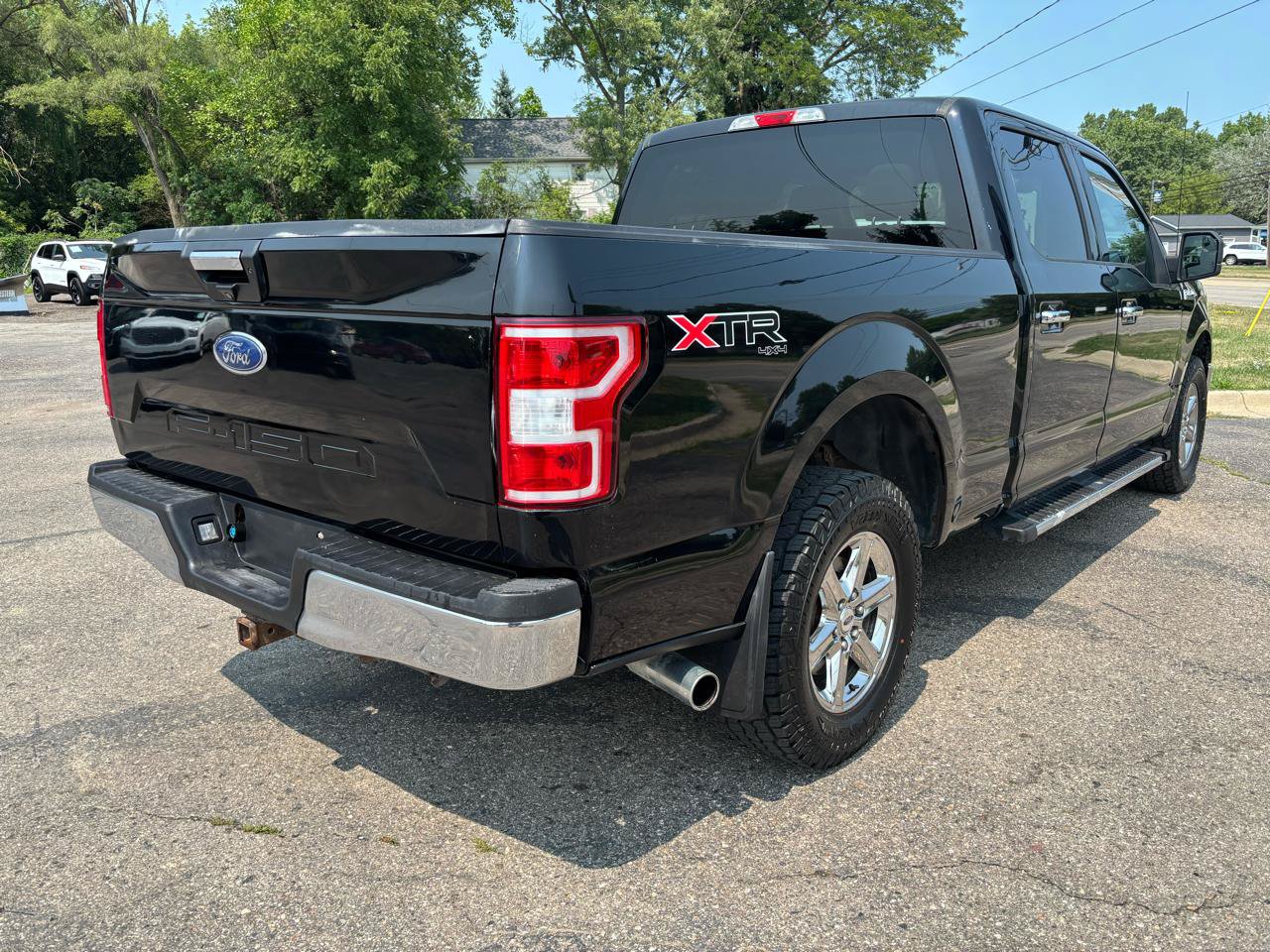 Used 2019 Ford F150 XLT w/ XTR Package AWD/4WD image 5