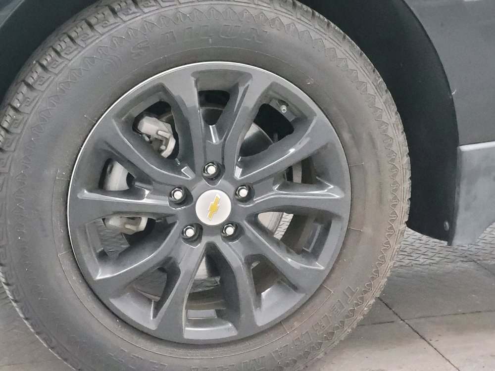 Used 2020 Chevrolet Equinox LS AWD/4WD image 31