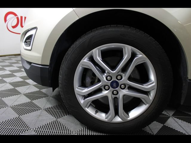 Used 2018 Ford Edge Titanium w/ Technology Package AWD/4WD image 25