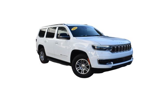 Used 2024 Jeep Wagoneer 4WD image 2