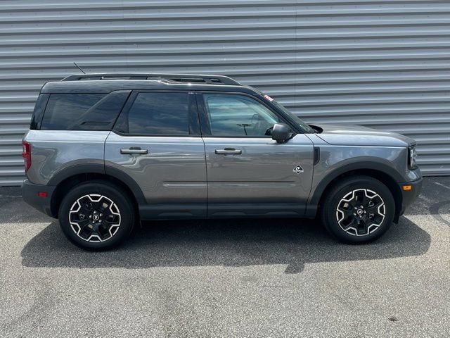 New 2025 Ford Bronco Sport Outer Banks w/ Outer Banks Tech Package+ AWD/4WD image 4