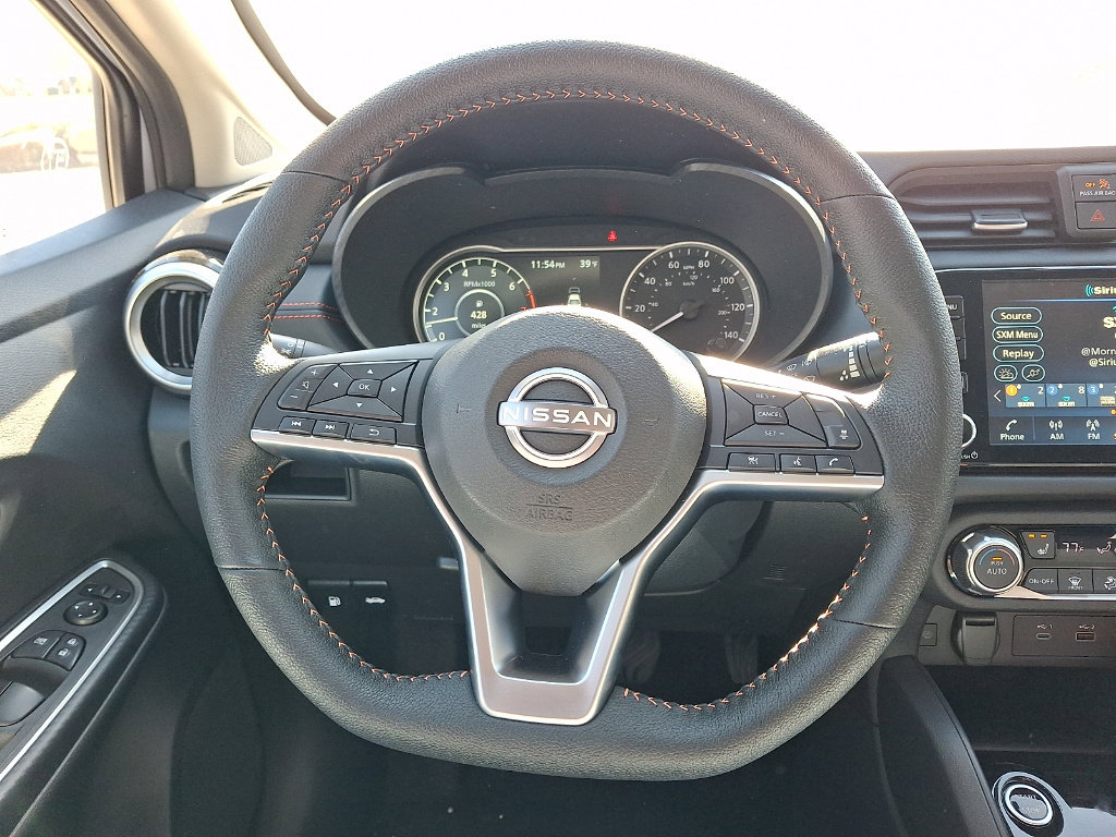 New 2025 Nissan Versa SR FWD image 9