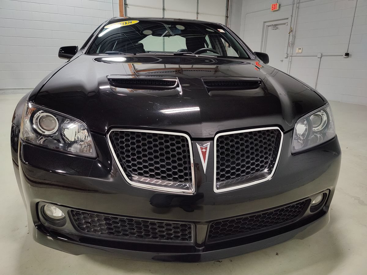 Used 2008 Pontiac G8 GT w/ Premium Package RWD image 3