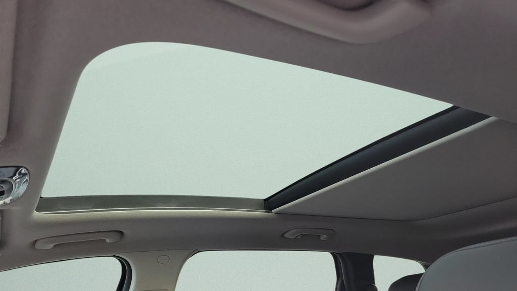Certified 2023 Hyundai Santa Fe Limited FWD image 20