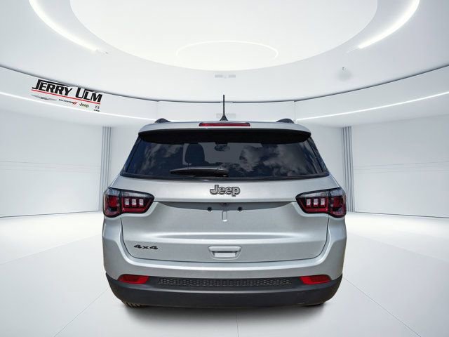 New 2026 Jeep Compass Latitude AWD/4WD image 4