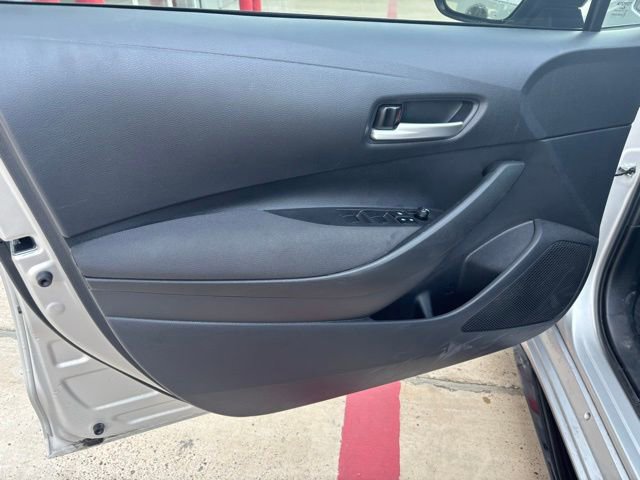 Used 2026 Toyota Corolla SE FWD image 9