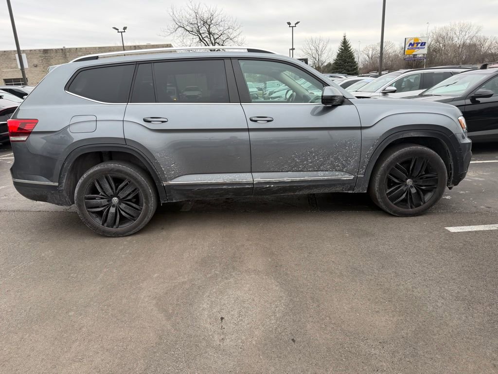 Used 2018 Volkswagen Atlas SEL image 3