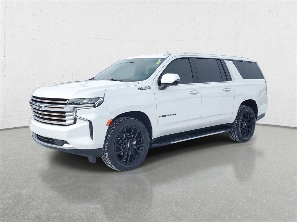 Used 2023 Chevrolet Suburban High Country image 4