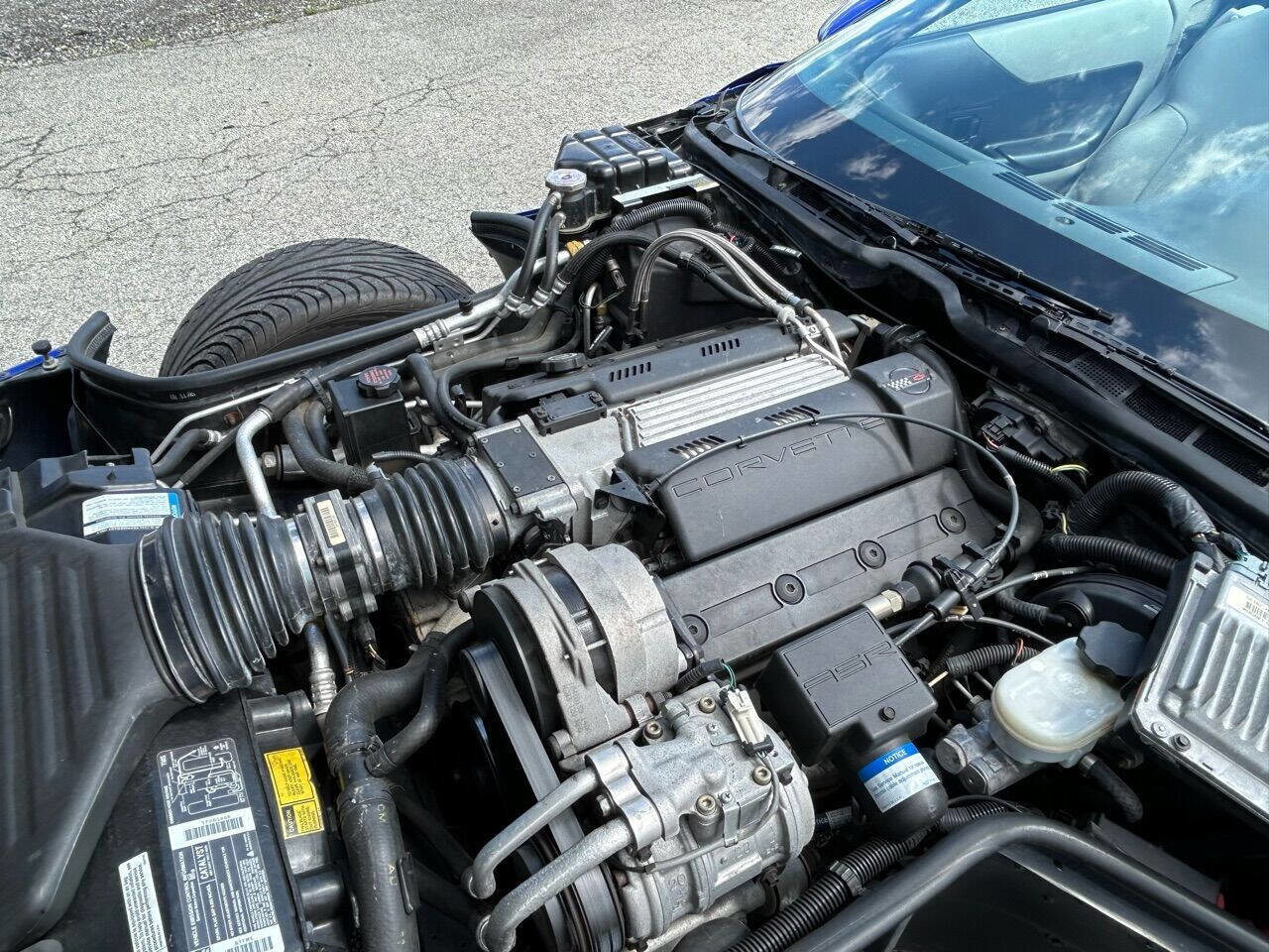 Used 1994 Chevrolet Corvette Convertible image 25