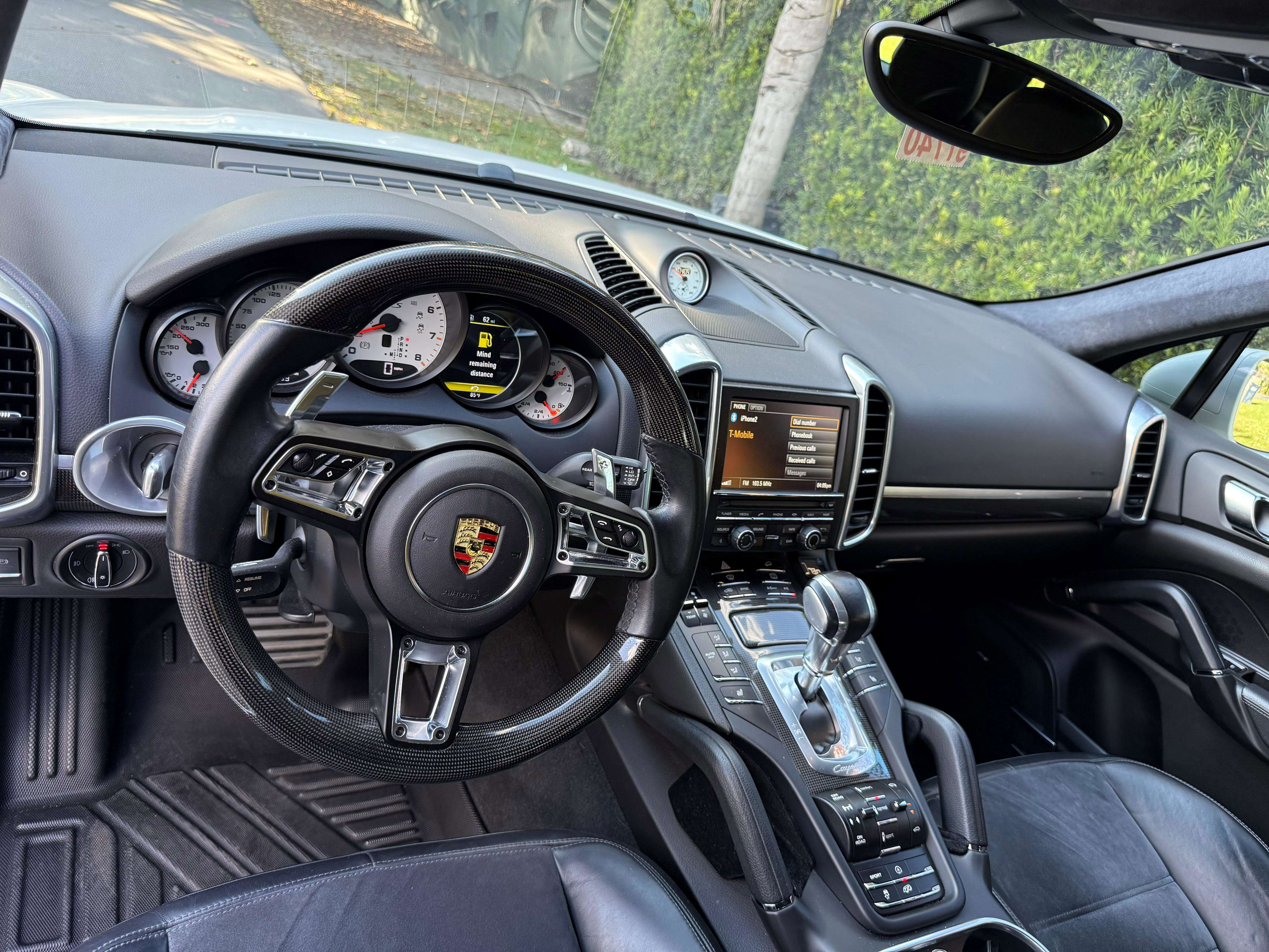 Used 2014 Porsche Cayenne GTS image 15