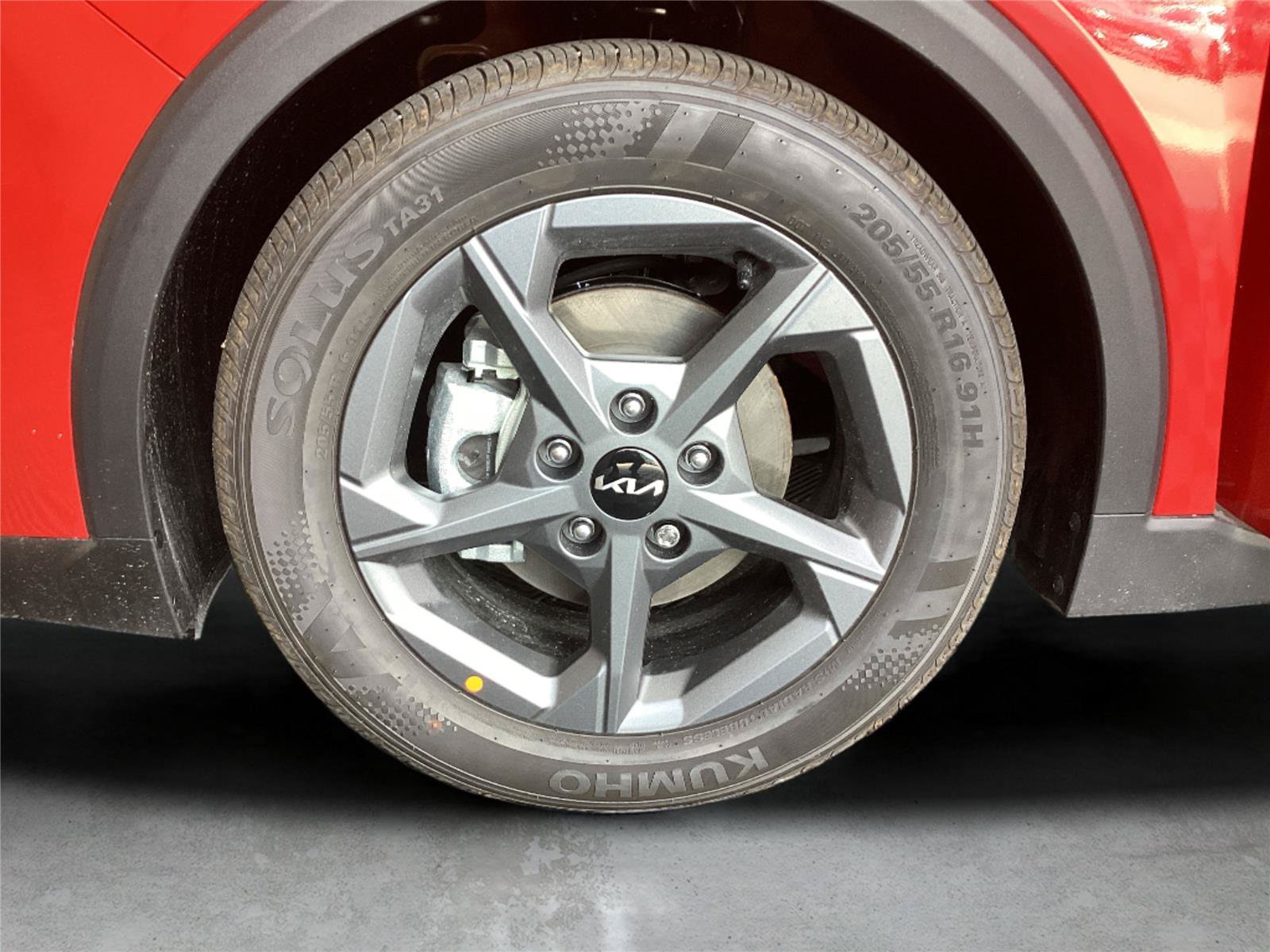 New 2026 Kia K4 FWD image 26
