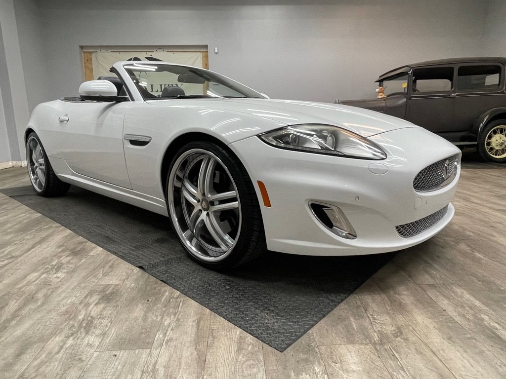 Used 2013 Jaguar XK Touring RWD image 4