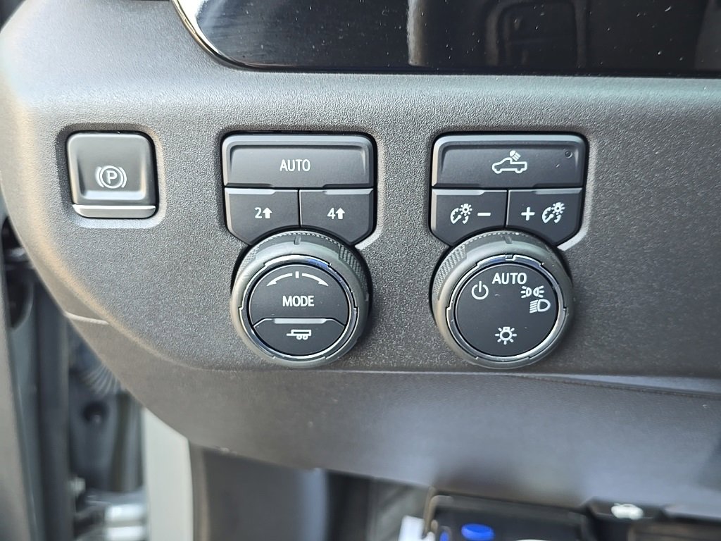 Used 2023 Chevrolet Silverado 1500 LT image 17